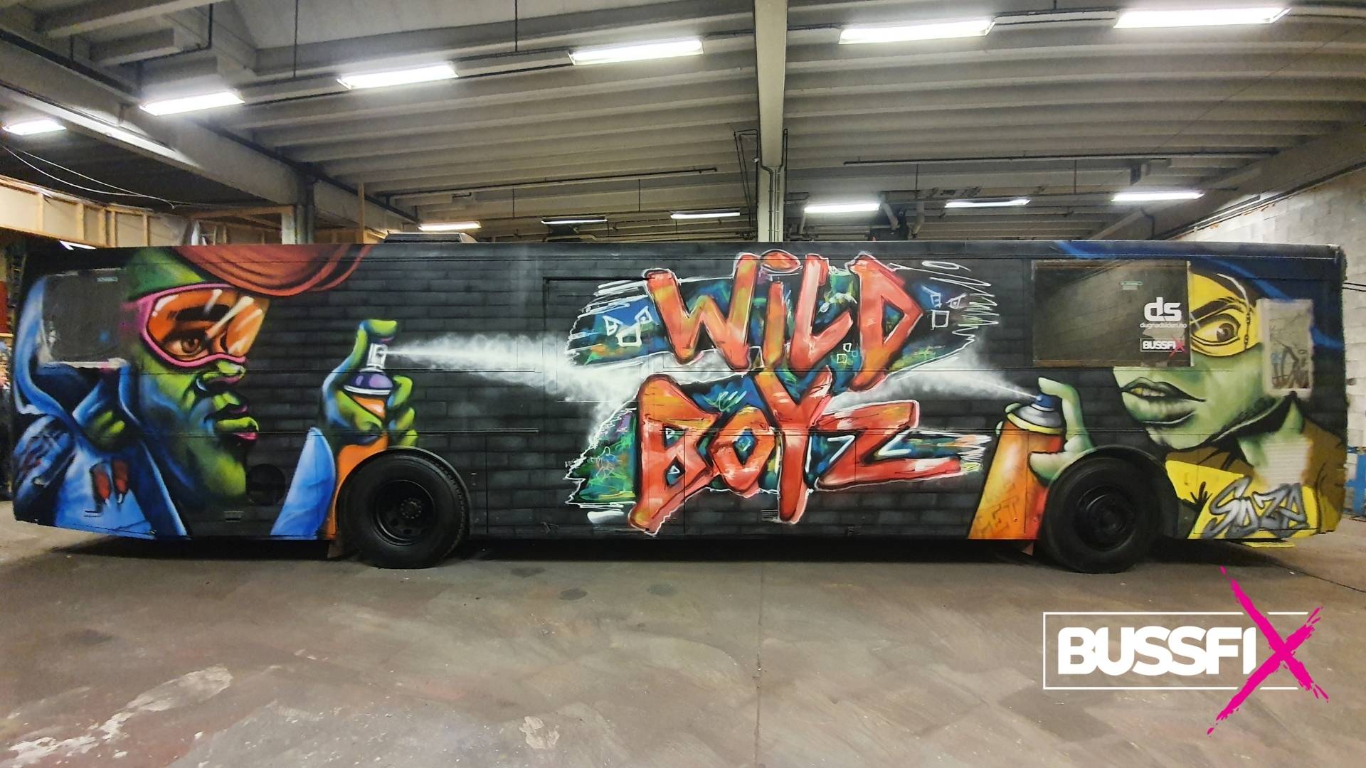 Graffiti russebuss Wild Boyz 2020